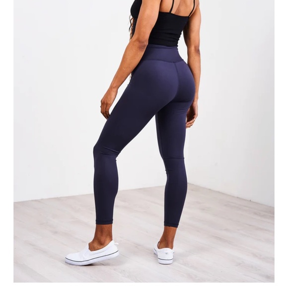 Latched Mama high waisted leggings XS - Picture 1 of 5